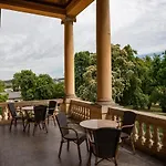 Otel Lanna